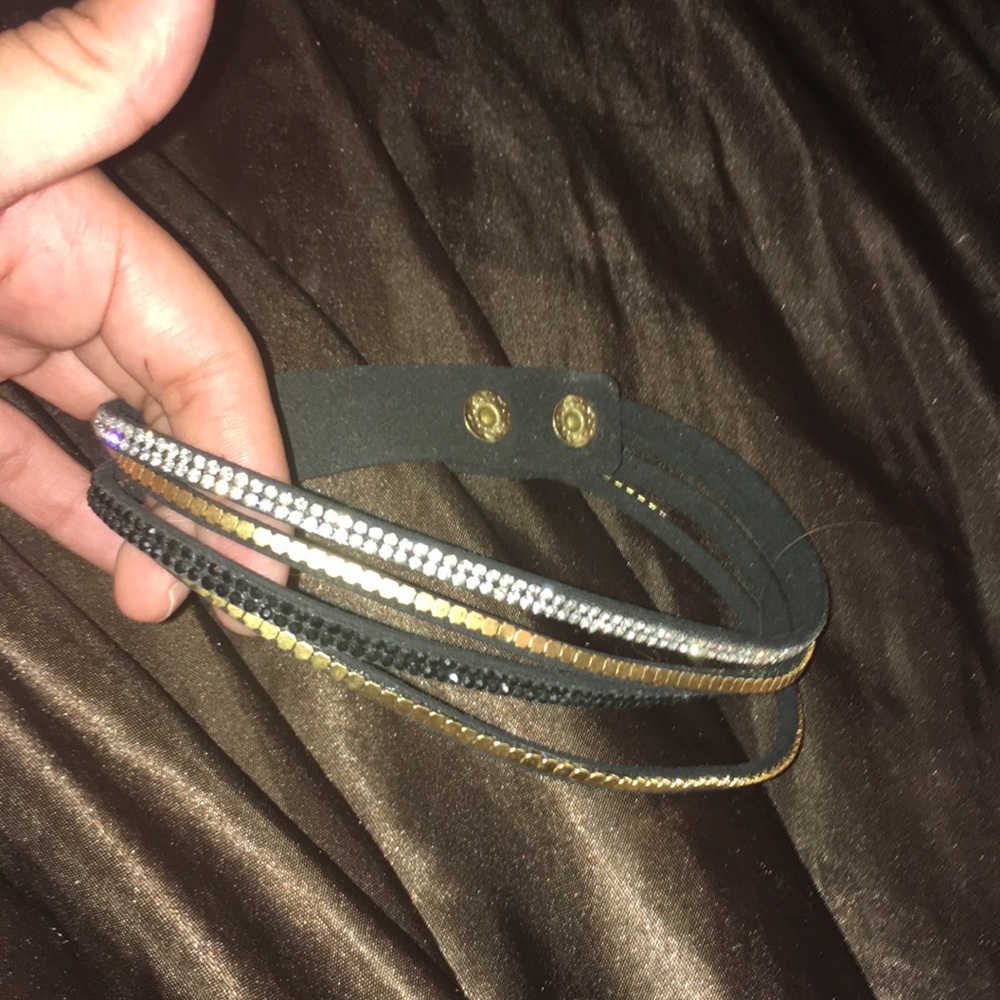 Choker Necklace
